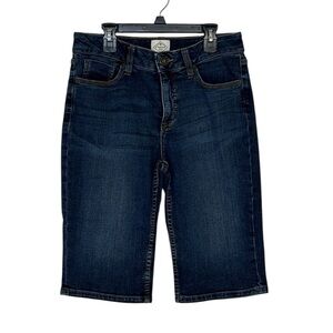 St. John’s Bay Denim Bermuda Shorts | Size 6